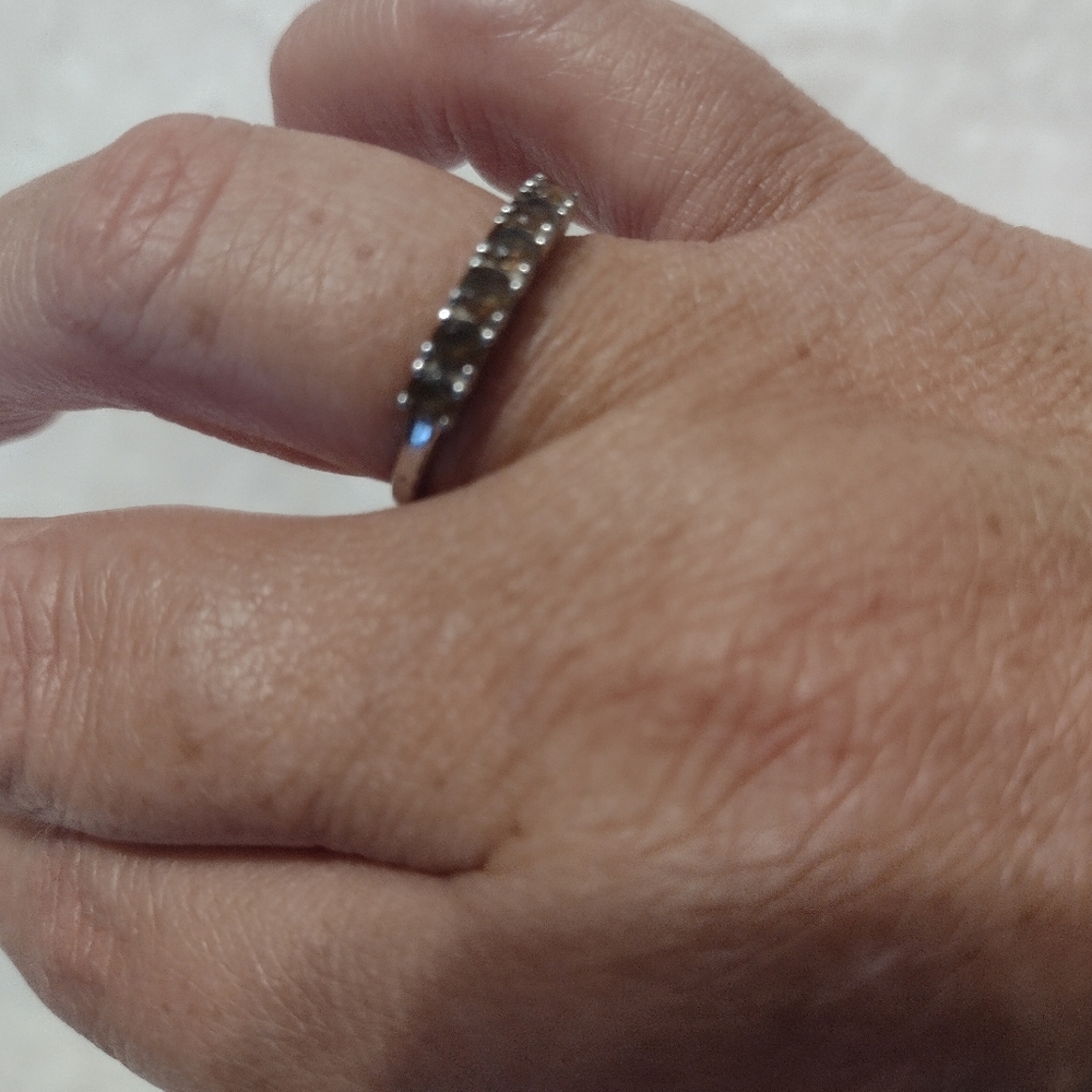 Ring - Picture 5 of 5